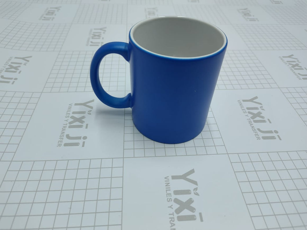 TAZA AZUL NEON